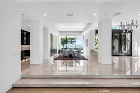 Dining - 2130 Old Quarry Rd, Riverside, CA 92506 photo 1 of 5
