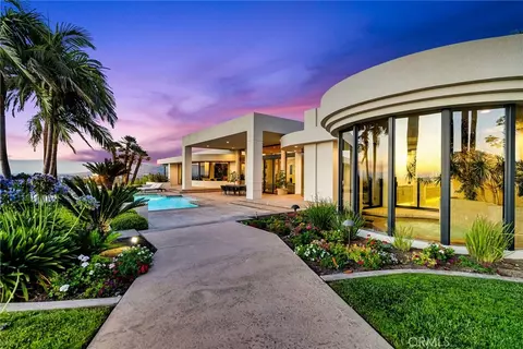 Exterior - 2130 Old Quarry Rd, Riverside, CA 92506 photo 7 of 12