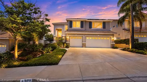 16318 Sun Summit Dr, Riverside, CA 92503
