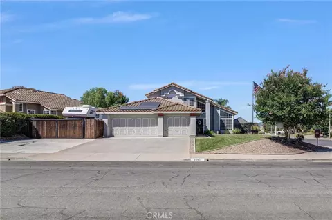 25417 Clover Glen Cir, Murrieta, CA 92563