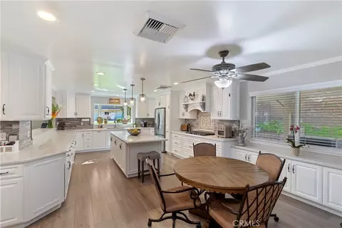 Kitchen - 16291 Ringbit Ct, Riverside, CA 92506 photo 6 of 8