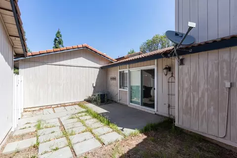 Exterior - 1053 Border Ave, Corona, CA 92882 photo 4 of 8