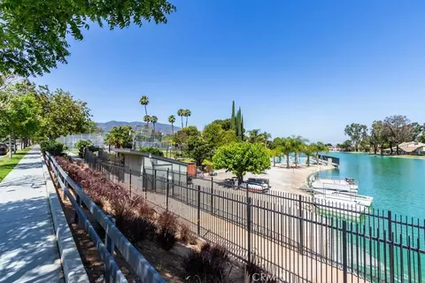 View/Area - 1053 Border Ave, Corona, CA 92882 photo 8 of 10