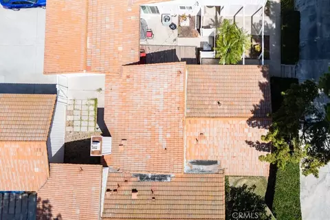View/Area - 1053 Border Ave, Corona, CA 92882 photo 3 of 10