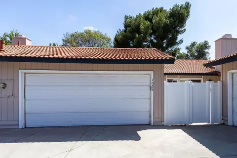 Exterior - 1053 Border Ave, Corona, CA 92882 photo 1 of 8