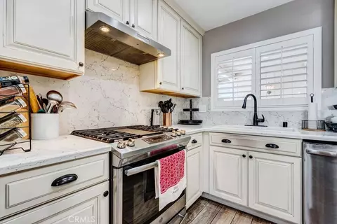 Kitchen - 1053 Border Ave, Corona, CA 92882 photo 1 of 5