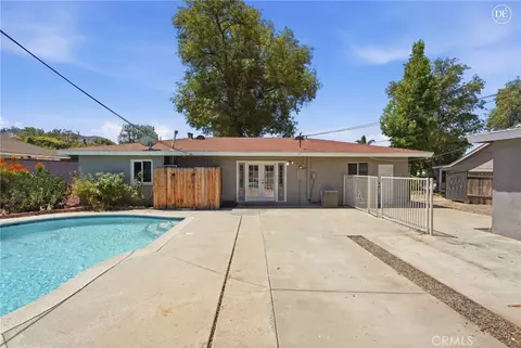 Exterior - 2803 Shenandoah, Riverside, CA 92506 photo 6 of 10
