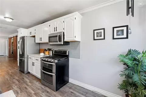Kitchen - 2803 Shenandoah, Riverside, CA 92506 photo 3 of 3