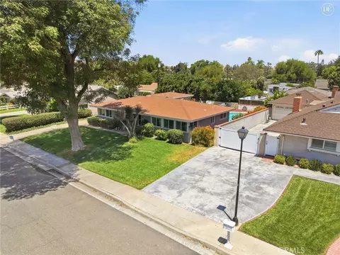 View/Area - 2803 Shenandoah, Riverside, CA 92506 photo 5 of 10