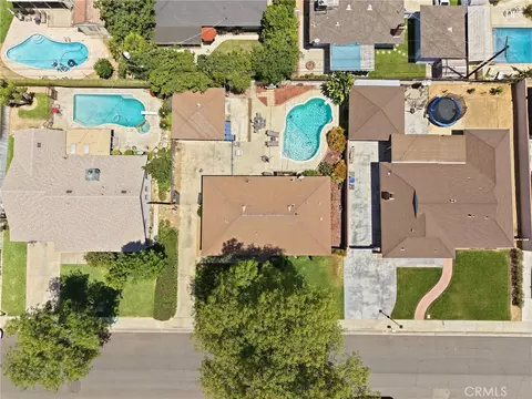 View/Area - 2803 Shenandoah, Riverside, CA 92506 photo 4 of 10