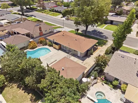 View/Area - 2803 Shenandoah, Riverside, CA 92506 photo 2 of 10