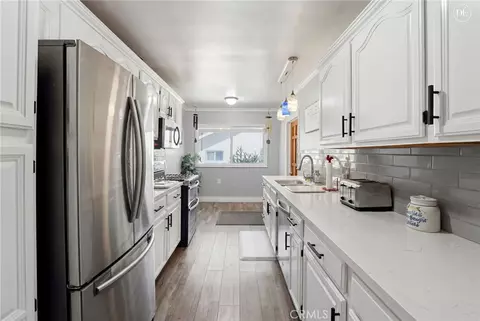 Kitchen - 2803 Shenandoah, Riverside, CA 92506 photo 1 of 3