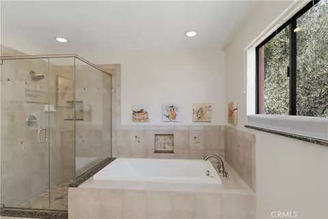 Bath - 17115 Ranchero, Riverside, CA 92504 photo 4 of 5