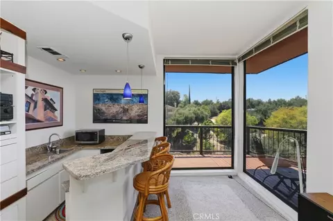 Kitchen - 17115 Ranchero, Riverside, CA 92504 photo 5 of 5