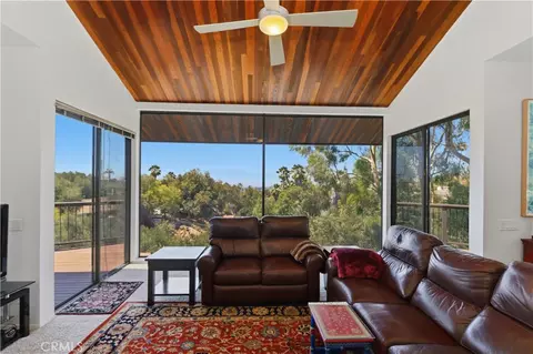 Living - 17115 Ranchero, Riverside, CA 92504 photo 9 of 9