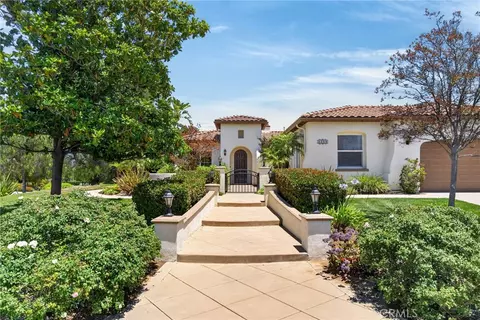 Exterior - 8059 Terraza Ct, Riverside, CA 92508 photo 4 of 27
