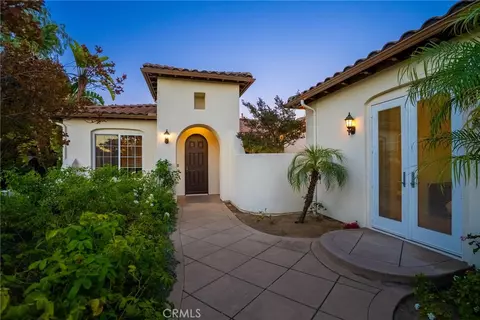 Exterior - 8059 Terraza Ct, Riverside, CA 92508 photo 5 of 27