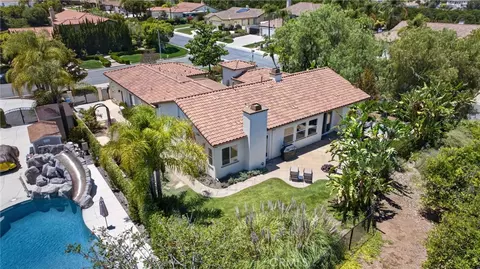 View/Area - 8059 Terraza Ct, Riverside, CA 92508 photo 2 of 4