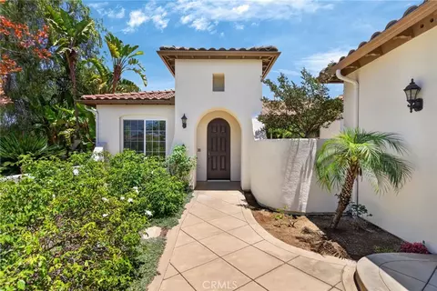 Exterior - 8059 Terraza Ct, Riverside, CA 92508 photo 9 of 28