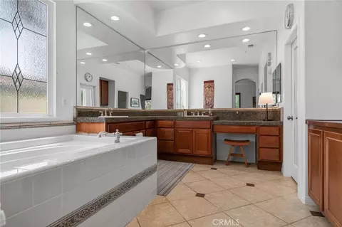 Bath - 8059 Terraza Ct, Riverside, CA 92508 photo 2 of 2