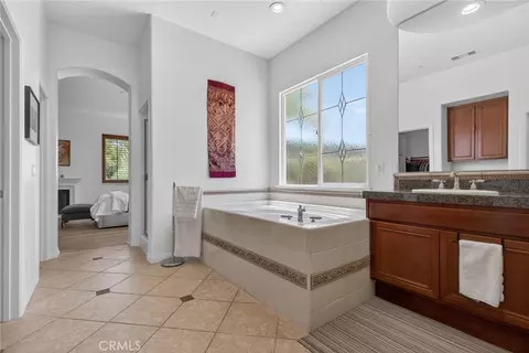 Entry Way - 8059 Terraza Ct, Riverside, CA 92508 photo 7 of 8
