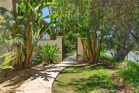 Exterior - 8059 Terraza Ct, Riverside, CA 92508 photo 26 of 27