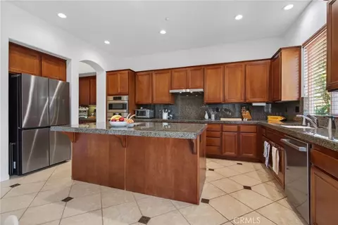 Kitchen - 8059 Terraza Ct, Riverside, CA 92508 photo 2 of 4