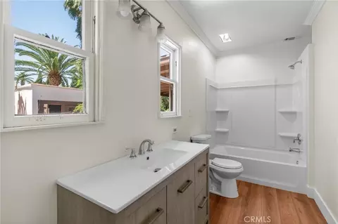 Bath - 3956 Beechwood, Riverside, CA 92506 photo 1 of 1