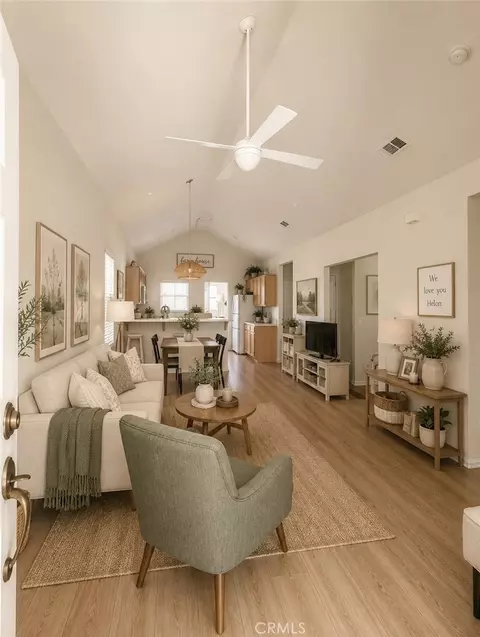 91 Orangewood Ct, Redlands, CA 92373