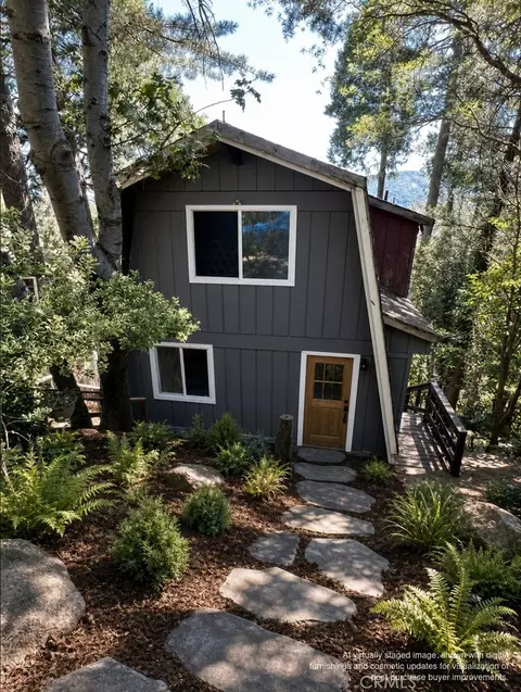 Exterior - 23865 Lakeview, Crestline, CA 92325 photo 1 of 3