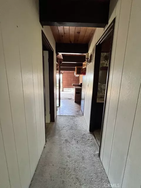 Entry Way - 23865 Lakeview, Crestline, CA 92325 photo 1 of 2