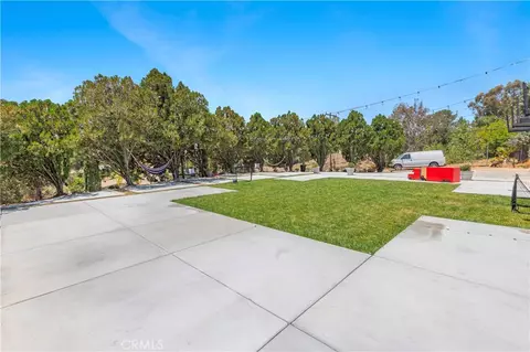 Exterior - 31050 Bedford, Redlands, CA 92373 photo 22 of 27