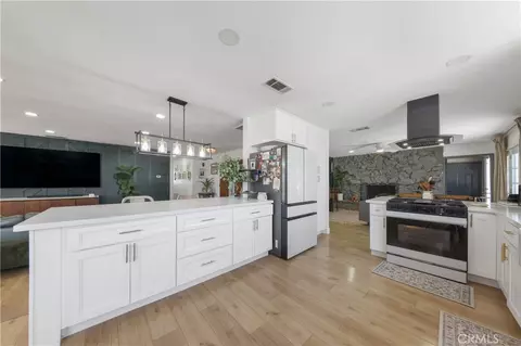 Kitchen - 31050 Bedford, Redlands, CA 92373 photo 2 of 6