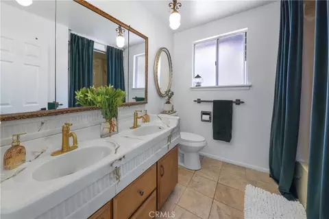 Bath - 31050 Bedford, Redlands, CA 92373 photo 1 of 3