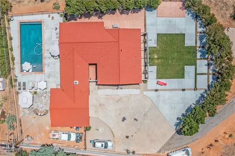 View/Area - 31050 Bedford, Redlands, CA 92373 photo 3 of 8