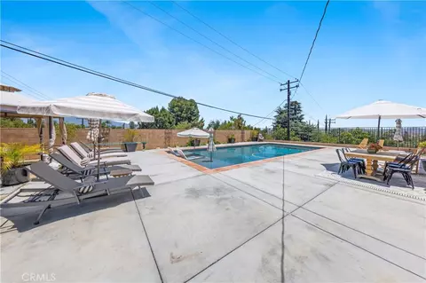 Exterior - 31050 Bedford, Redlands, CA 92373 photo 14 of 27