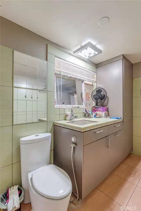 Bath - 3440 Mono Dr, Riverside, CA 92506 photo 1 of 2