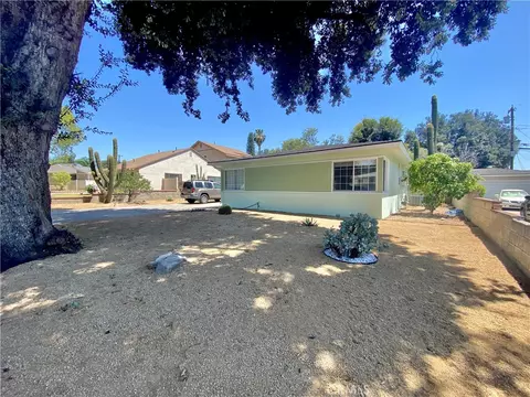 3440 Mono Dr, Riverside, CA 92506 photo 2