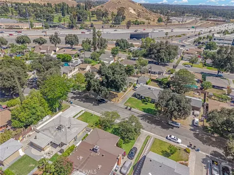 View/Area - 3440 Mono Dr, Riverside, CA 92506 photo 4 of 9