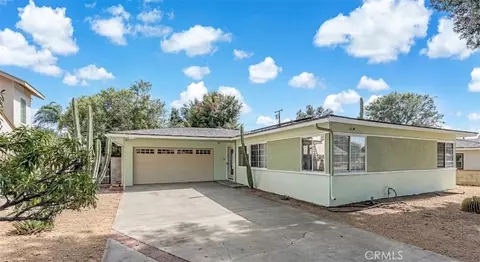 Exterior - 3440 Mono Dr, Riverside, CA 92506 photo 2 of 4