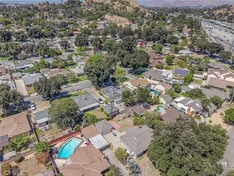 View/Area - 3440 Mono Dr, Riverside, CA 92506 photo 9 of 9