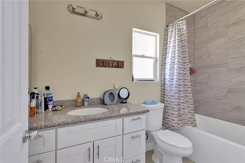 Bath - 3677 Arcadia, Phelan, CA 92371 photo 4 of 4