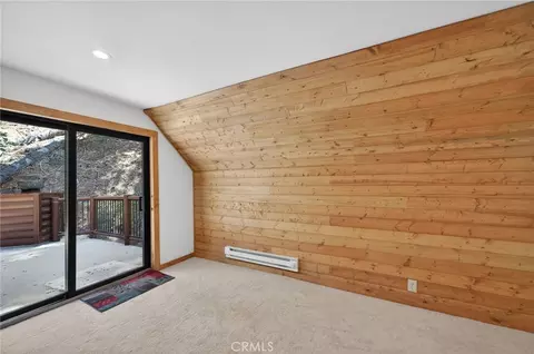 Bedroom - 567 Maple Dr, Cedar Glen, CA 92321 photo 12 of 13