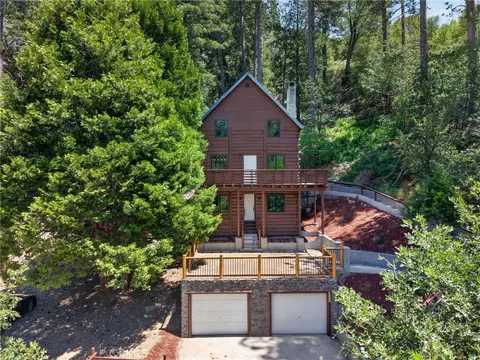 Exterior - 567 Maple Dr, Cedar Glen, CA 92321 photo 7 of 13