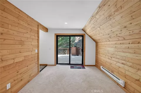 Bedroom - 567 Maple Dr, Cedar Glen, CA 92321 photo 11 of 13