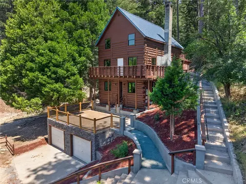 Exterior - 567 Maple Dr, Cedar Glen, CA 92321 photo 11 of 17