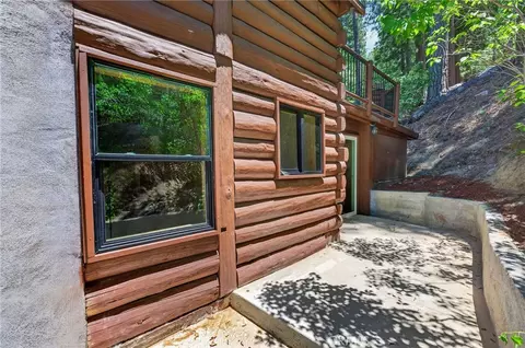 Exterior - 567 Maple Dr, Cedar Glen, CA 92321 photo 4 of 13