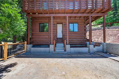 Exterior - 567 Maple Dr, Cedar Glen, CA 92321 photo 10 of 13