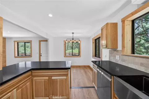 Other - 567 Maple Dr, Cedar Glen, CA 92321 photo 9 of 10