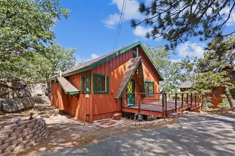 33032 Piedras Grandes, Green Valley Lake, CA 92341